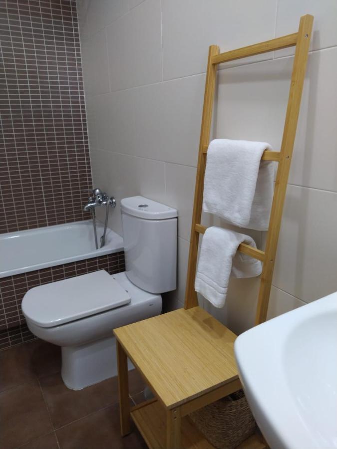 Casa Aurea-Apartamento Zona Antigua,Parking Y Wifi By Delabra Apartments Ов'єдо Екстер'єр фото