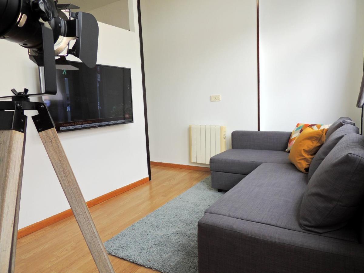 Casa Aurea-Apartamento Zona Antigua,Parking Y Wifi By Delabra Apartments Ов'єдо Екстер'єр фото